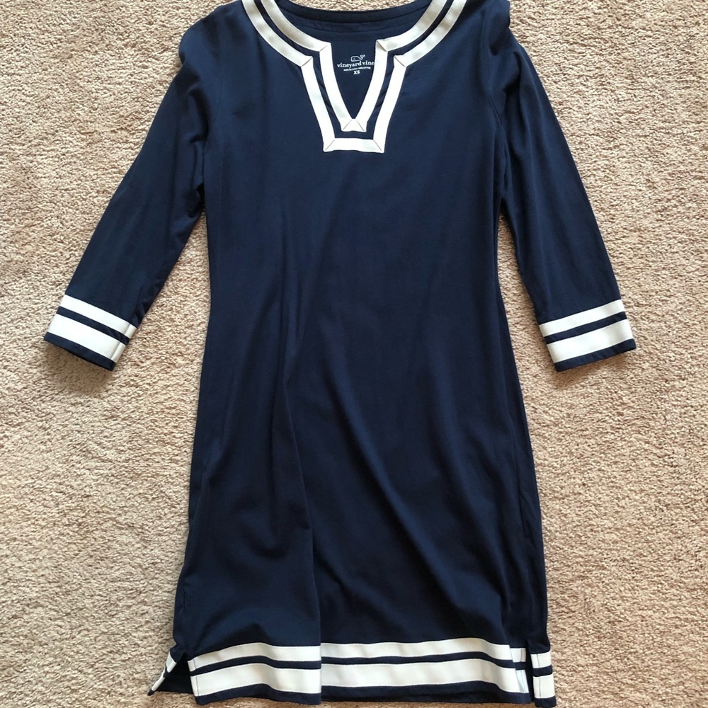Vineyard vines dress